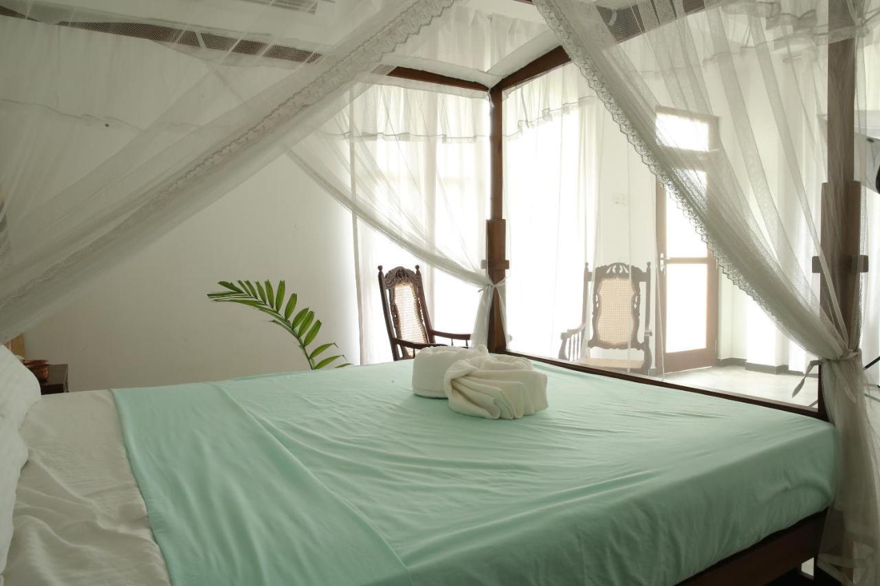 Pitaya Hotel Weligama Exterior photo